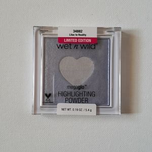 Wet n Wild megaglo Highlighting Powder